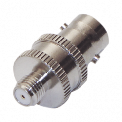 Adaptador en Línea de Conector BNC Hembra a SMA Hembra Corto