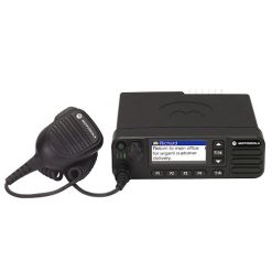 RADIO MÓVIL DE DOS VÍAS DGM8500e 1000C/40W/UHF 403-470MHZ, C/GPS